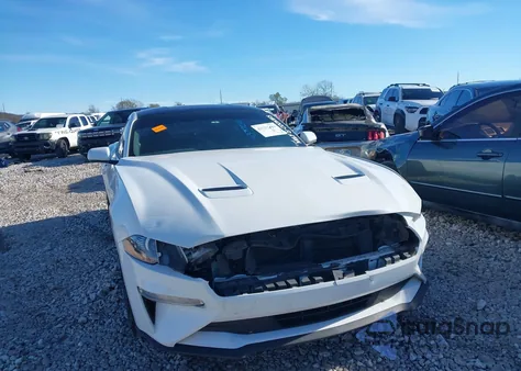 2020 Ford Mustang Ecoboost Fastback z USA, uszkodzony, nr VIN 1FA6P8TH8L5145533